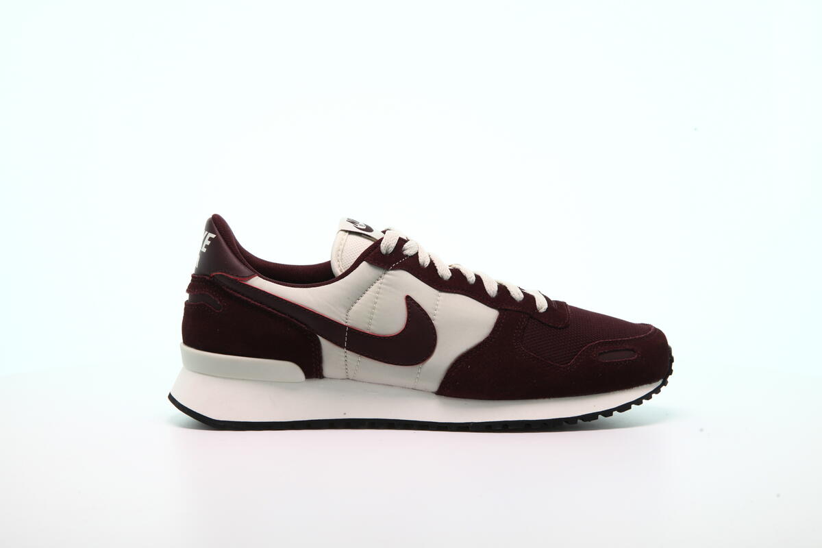 Nike air 2025 vortex burgundy